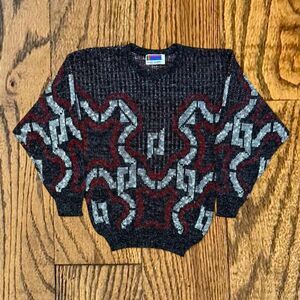 Vintage 80’s Abstract Patterned Cozy Knit Sweater